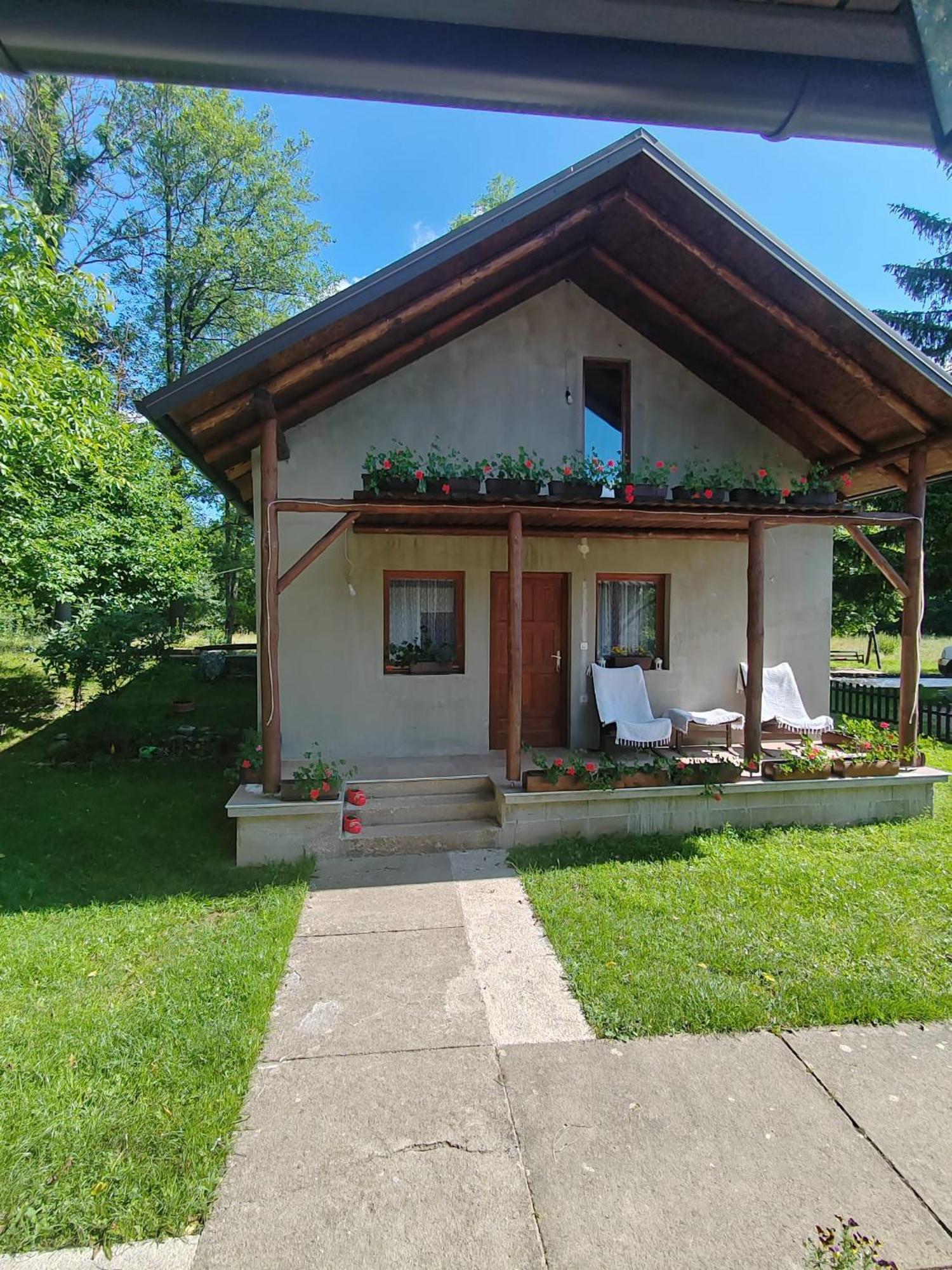 Stari Mlin Hotel Korenica Exterior foto